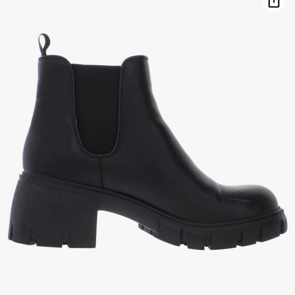 Steve Madden womens Howler Chelsea Boot